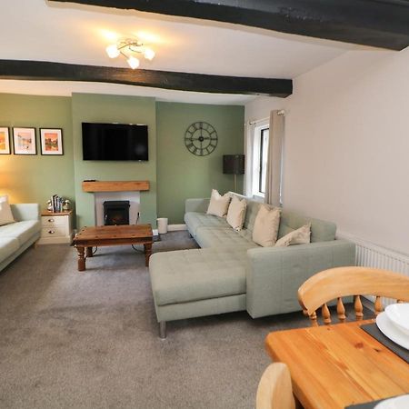 Kennedy'S Cottage Ashbourne  Exterior photo
