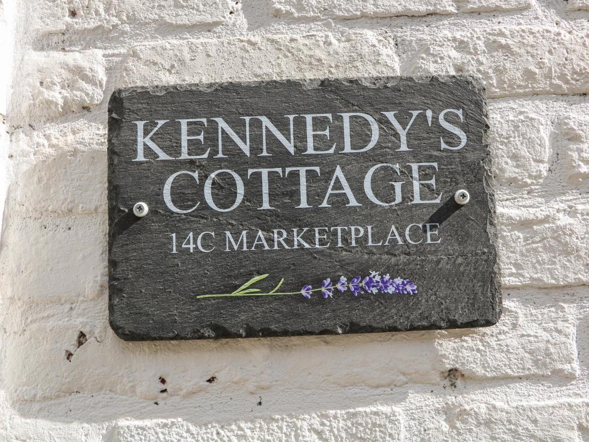 Kennedy'S Cottage Ashbourne  Exterior photo